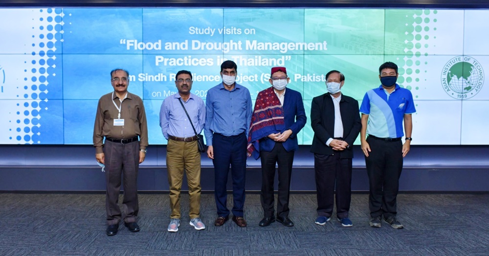 AIT นำคณะ SRP ปากีสถาน เยี่ยมชม-ศึกษาดูงาน สสน. ในหัวข้อ “Flood And Drought Management Practices in Thailand”